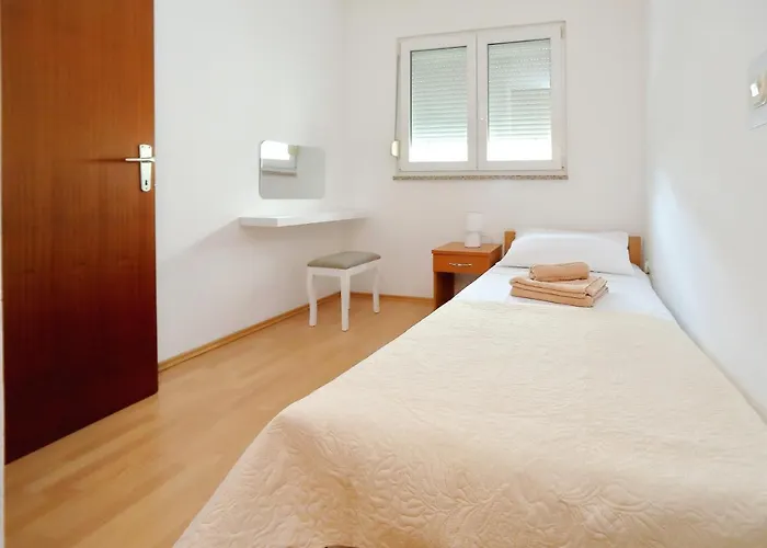 Pepi Apartments 2